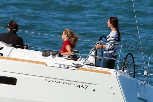 Jeanneau Sun Odyssey 469, photo 3 of 6