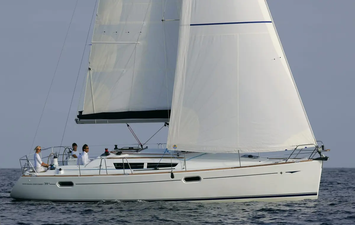 Jeanneau Sun Odyssey 39i, photo 1 of 2