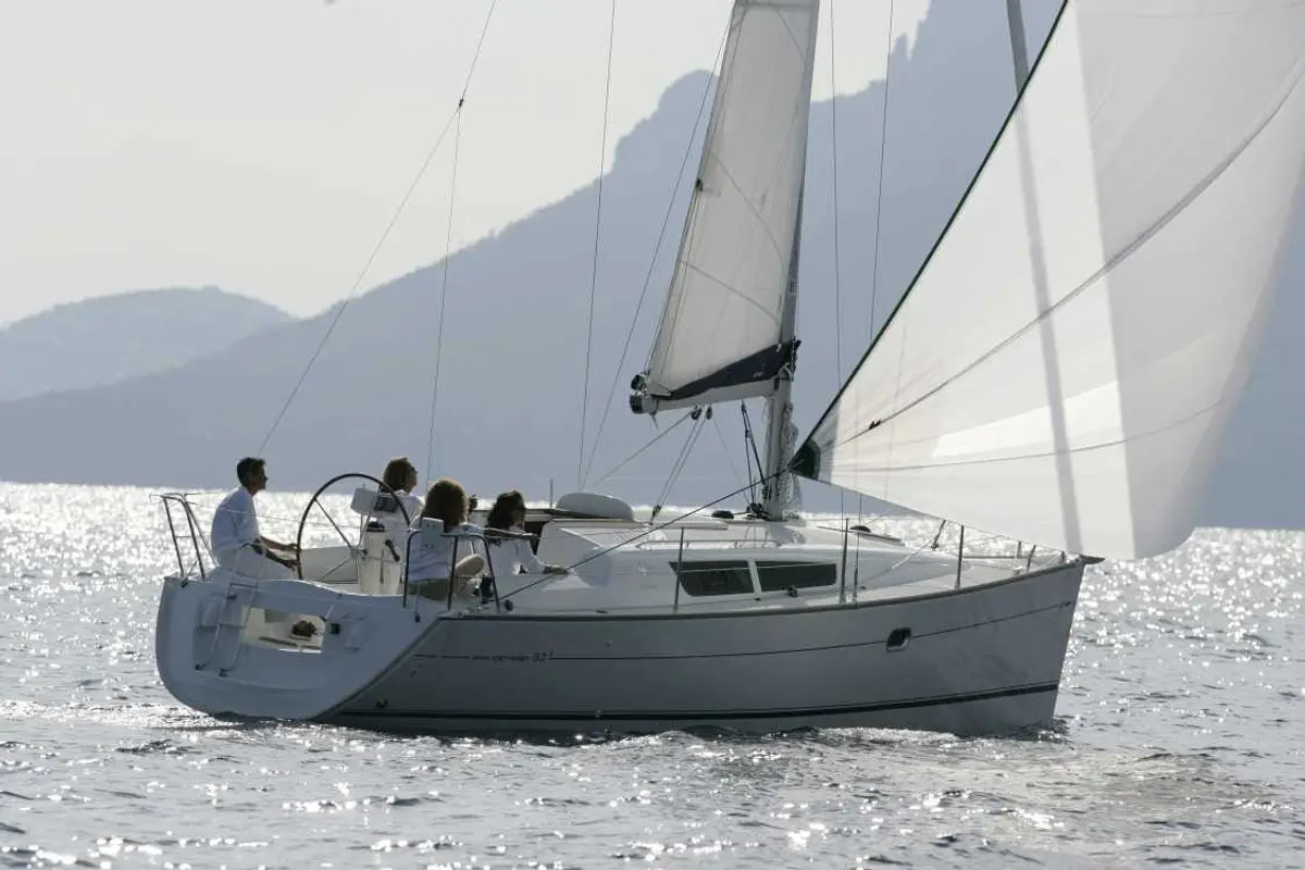 Jeanneau Sun Odyssey 32i, photo 1 of 1